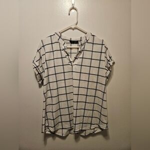 Chic Black and White Checkered Button Down Shirt